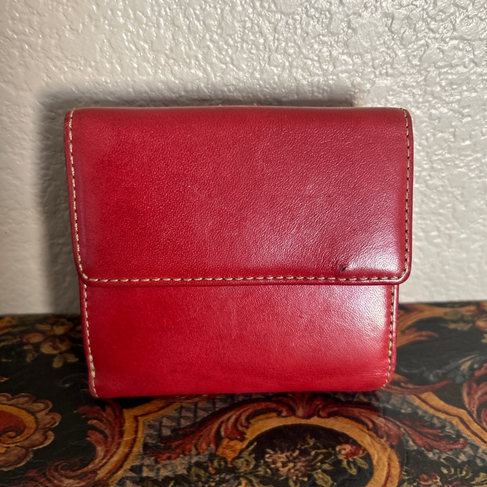 Coach vintage Red Leather Bifold Wallet with Buckle Accent